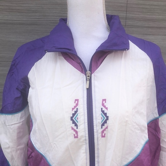 Retro Windbreaker Jacket Size Medium - Picture 2 of 8